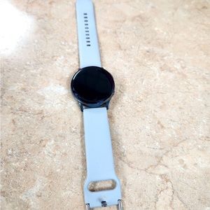 Samsung galaxy watch active 2 40mm